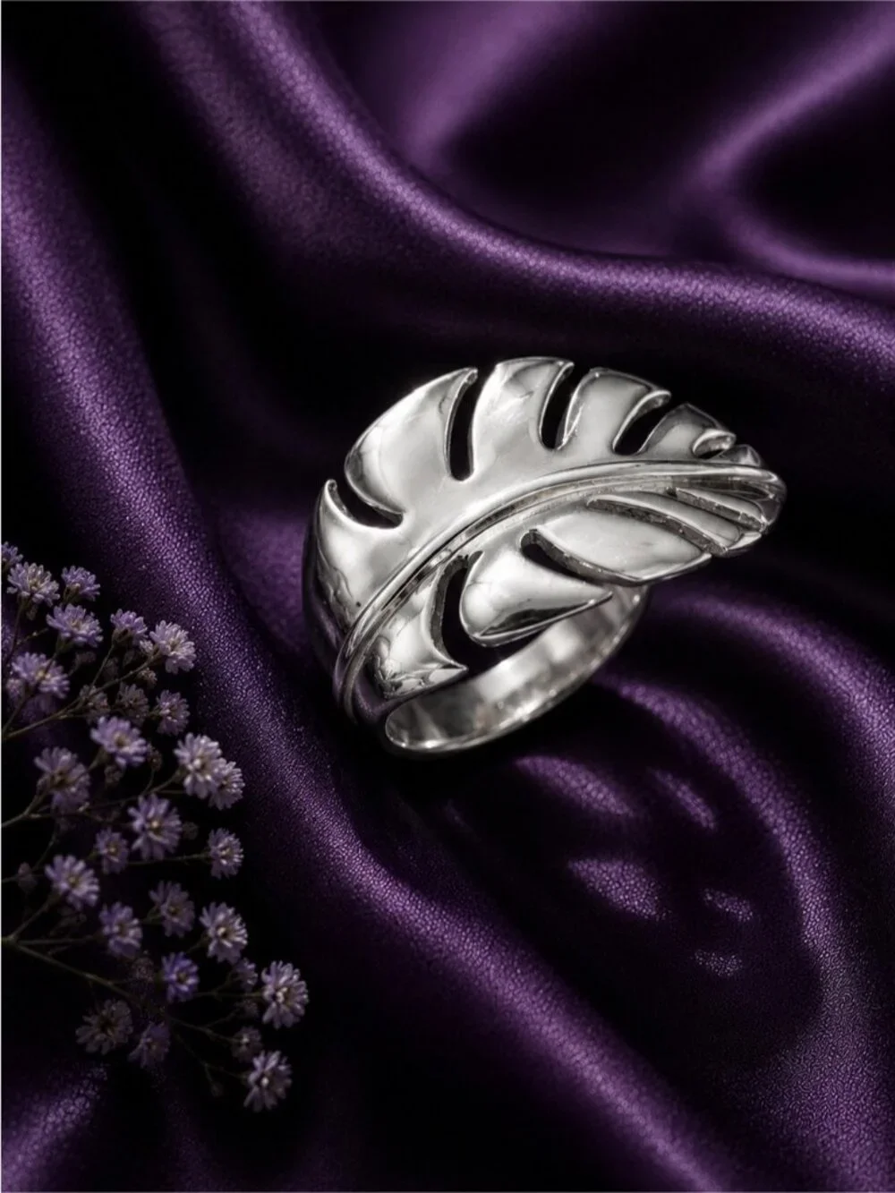 Silver tone Leaf Statement Ring